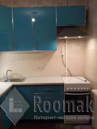 Кухня голубая Мирор Глос (ДСП акрил) 5