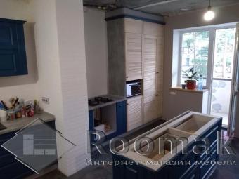 Кухня с островом (МДФ пленка) 4