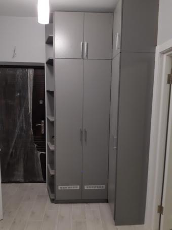 Серая прихожая на заказ