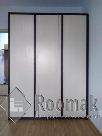 3-х дверный шкаф Р-1