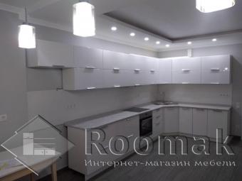 Белая глянцевая кухня Виант (МДФ пленка) 7