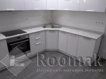 Белая глянцевая кухня Виант (МДФ пленка) 6