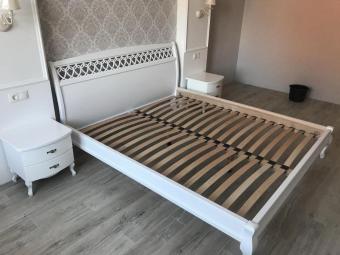 Деревянная кровать Дублин декор foto 2