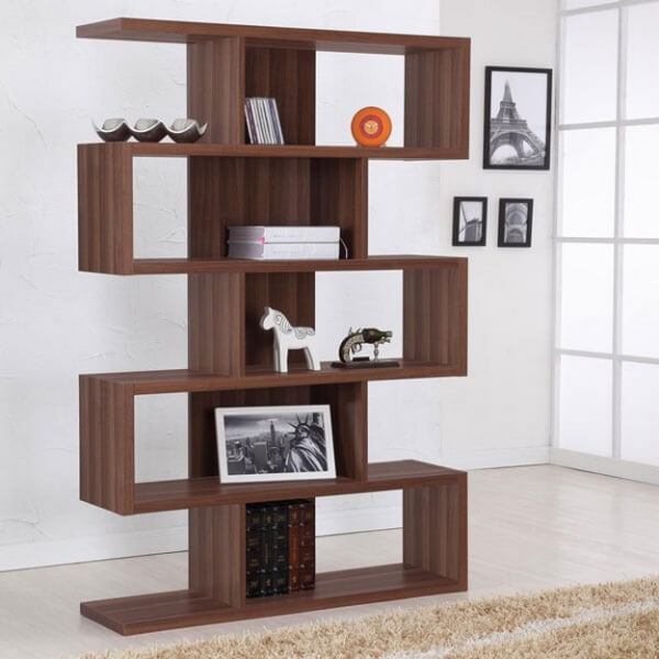 Стеллажи в гостиную